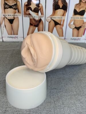 Fleshlight Girls Masturbator For Men